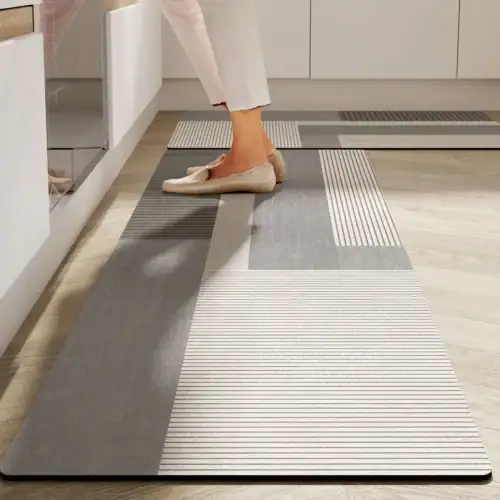 Ultra-Absorbent Anti-Slip Bathroom Mat for Home and Outdoor photo review