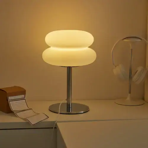 Chic Creamy Style USB Bedside Lamp with Tri Color Dimming photo review