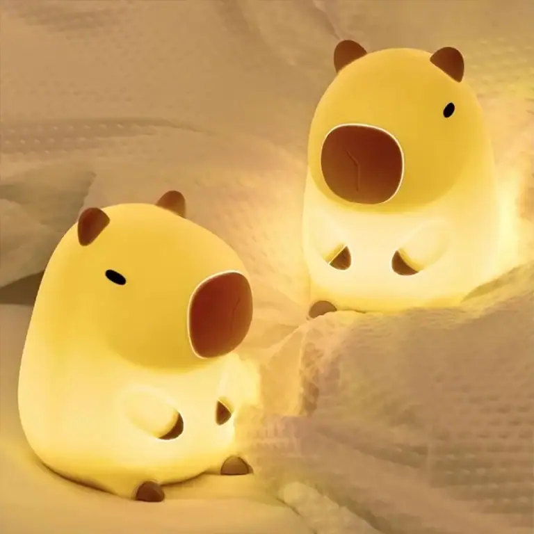 Charming Capybara Night Light for Kids photo review