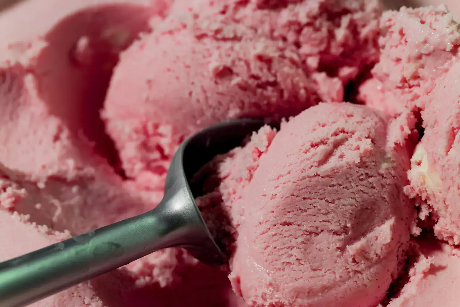 Red Velvet Ice Cream Recipe with Creamy Texture.