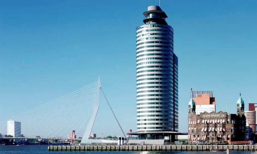 World Port Center