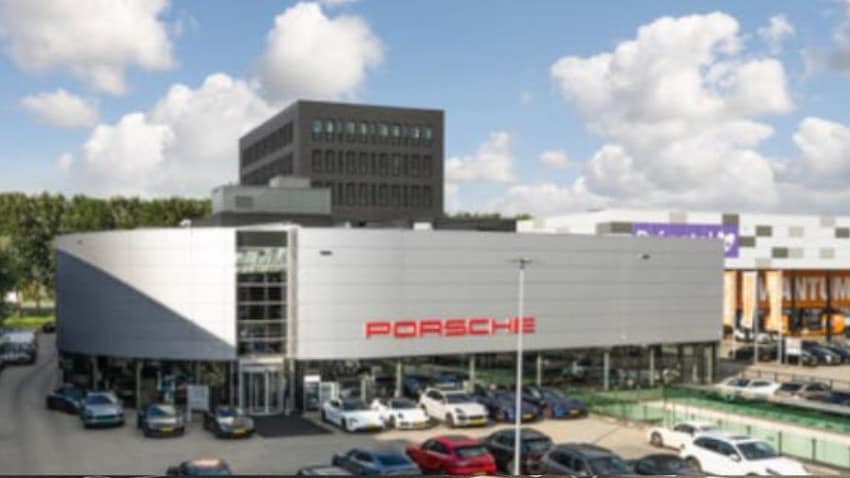 Porsche Center Amsterdam