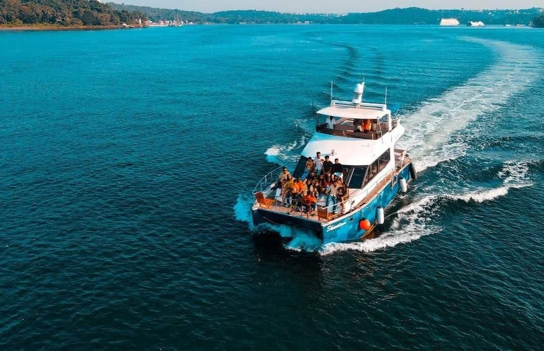 adventure party boat in goa