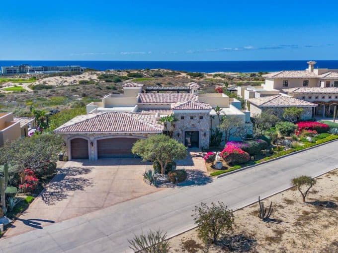 Golf Villa 1 – Diamante Real Estate