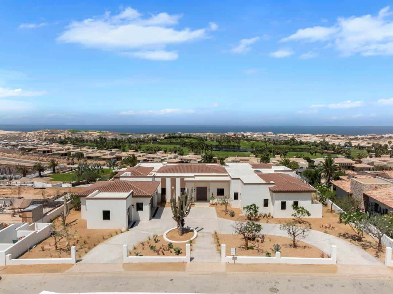Luxury Sunset Hill Homes At Diamante Cabo With Panoramic Pacific Views, Private Terraces, And Baja-Inspired Architecture.