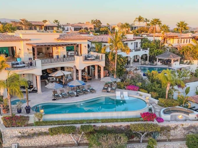 Diamante Cabo San Lucas Villa With Private Pool And Lush Tropical Surroundings.