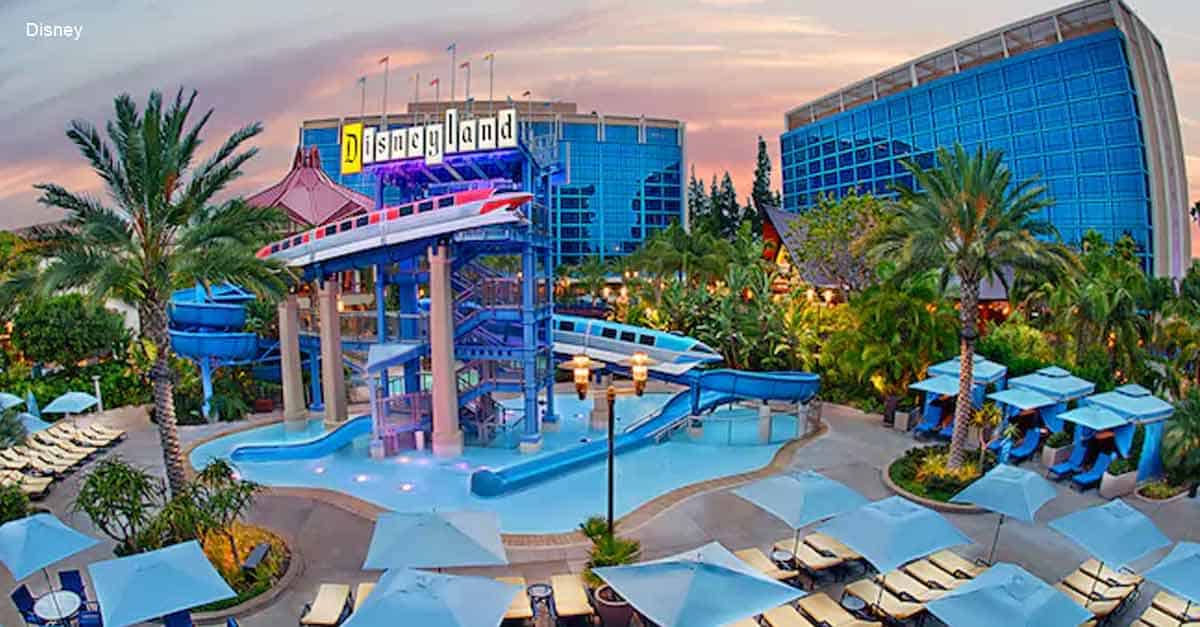 Disneyland Hotel Pool