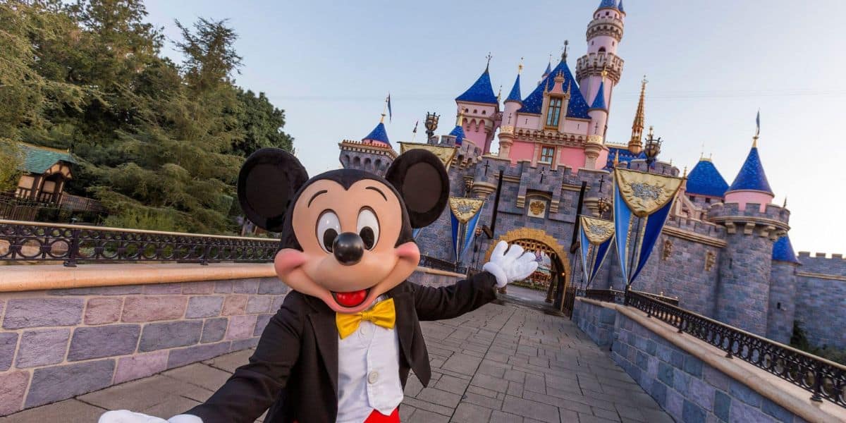 Mickey Mouse at Disneyland Park