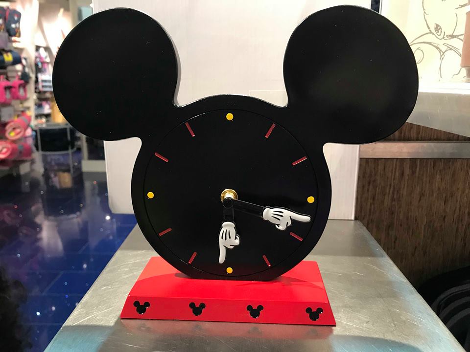 Mickey Mouse Clock