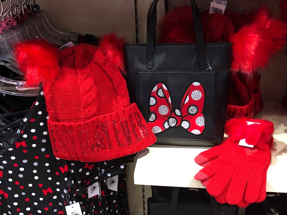 Minnie Pom Pom Beanie
