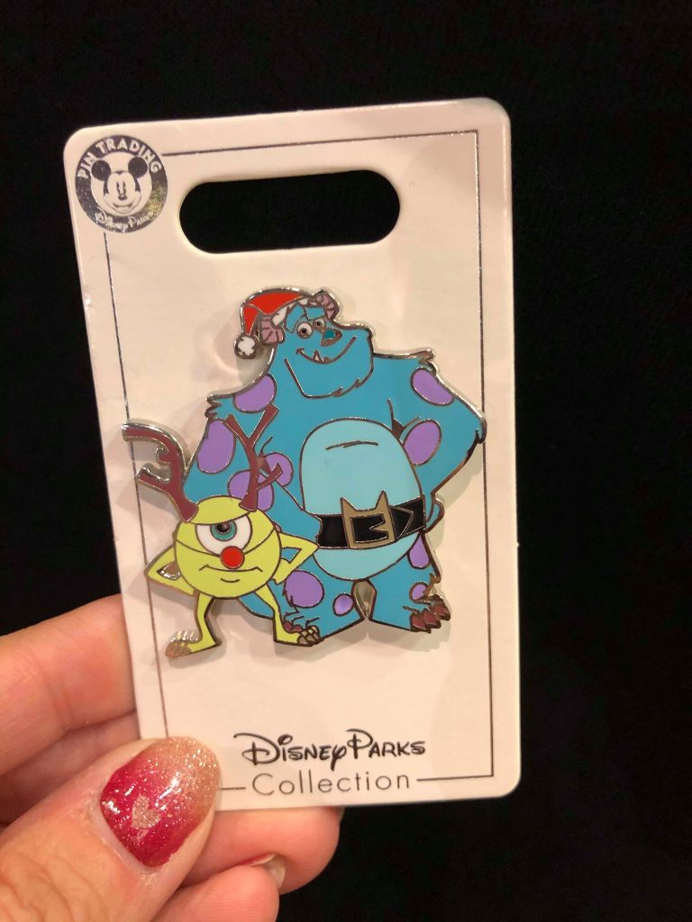 2019 Disney Holiday Pins