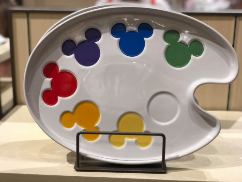 Ink and Paint Kitchen Collection