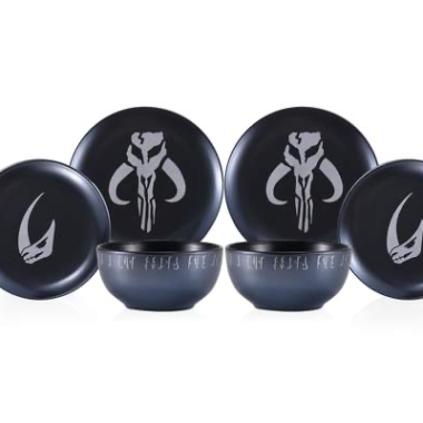The Mandalorian Dinnerware Set