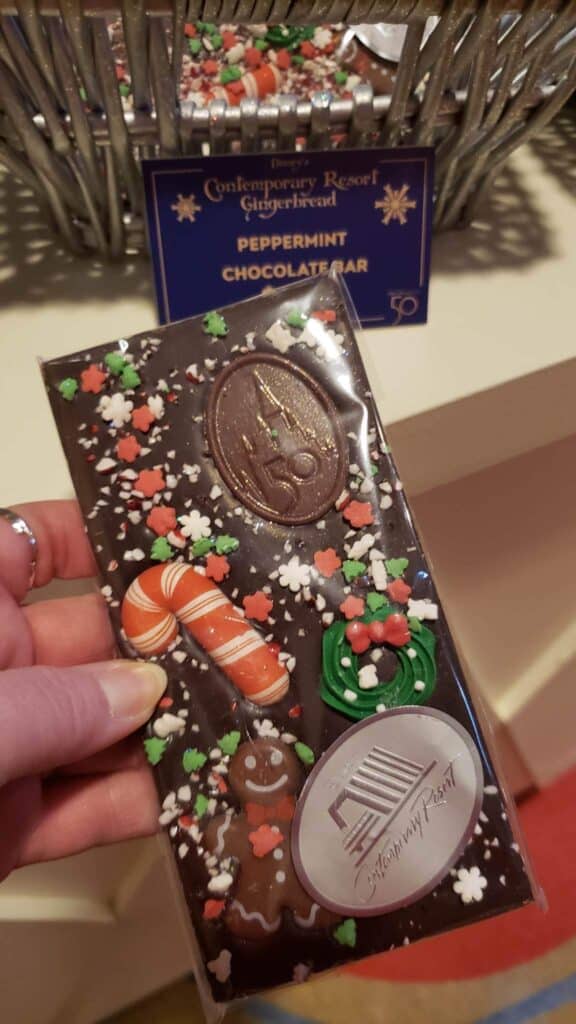 Contemporary Resort Treats and Trinkets