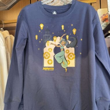 Cozy Disney princess sweatshirt featuring Jasmine with lanterns and stars.