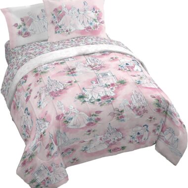Enchanting Disney princess bedding with pastel pink tones and fairy tale illustrations.