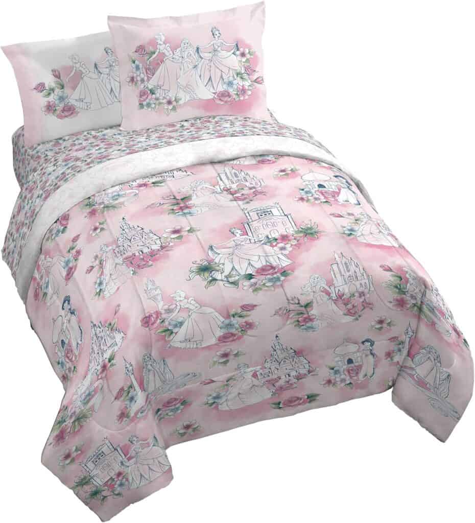 Enchanting Disney princess bedding with pastel pink tones and fairy tale illustrations.
