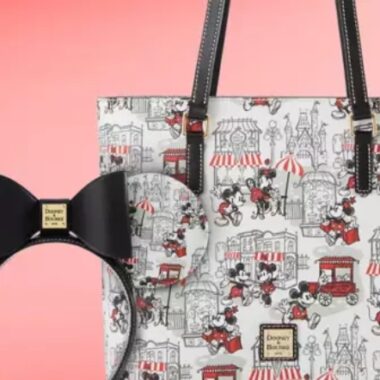 Disney-themed tote bag with Minnie Mouse headband, perfect for fashion lovers.