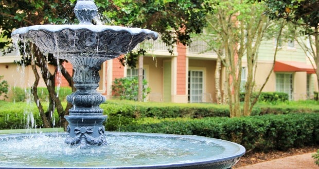 Saratoga-fountain
