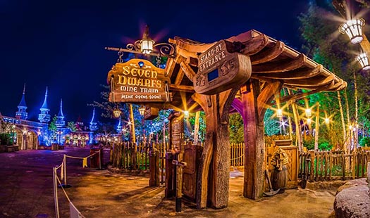 seven-dwarfs-mine-train-sign-night-andy