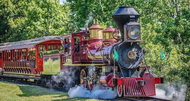 railroad-train-disney-world
