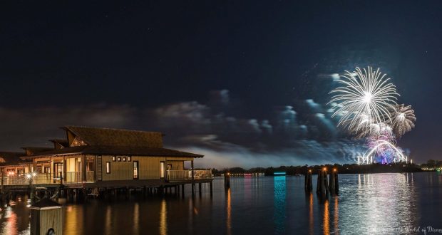 polynesian-resort-fireworks