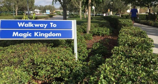 walkway-to-magic-kingdom