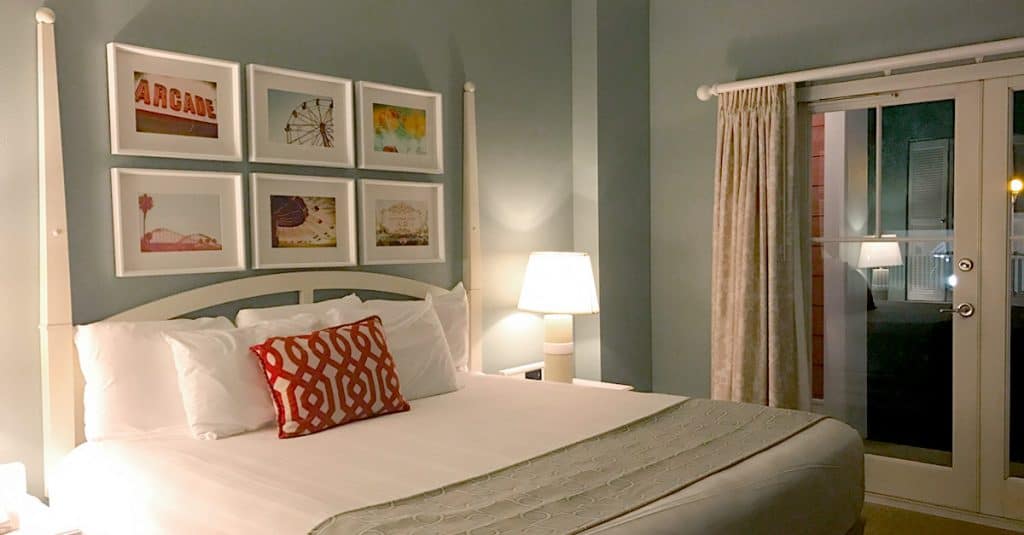 boardwalk-inn-room