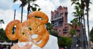 mickey-pretzel-hollywood-studios