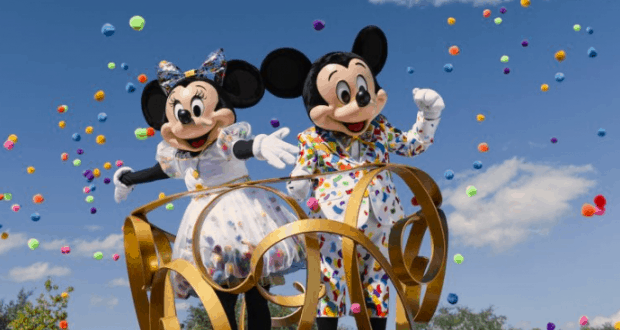 mickey-minnie-parade-
