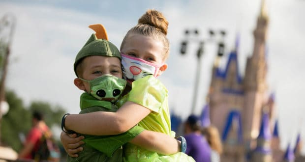 disney-world-mask-face-covering-covid