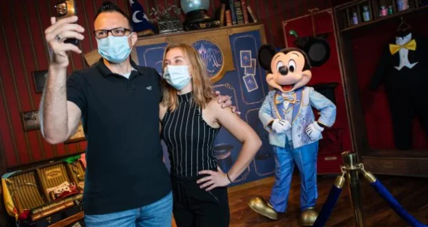 disney-mickey-mouse