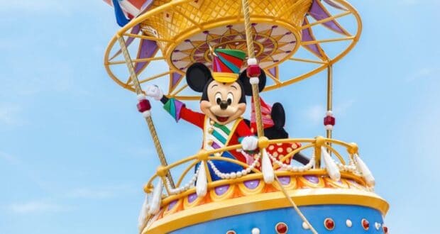 disney-world-parade