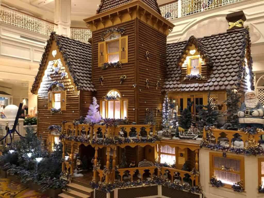 gingerbread-house-grand-floridian
