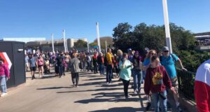epcot-line-figment