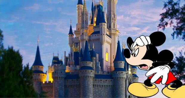cinderella-castle-scared-mickey