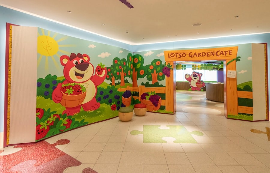 toy-story-hotel