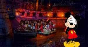 facepalm-mickey-boat-pirates