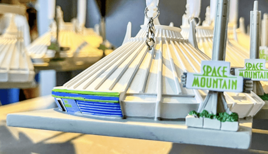 space-mountain-ornament