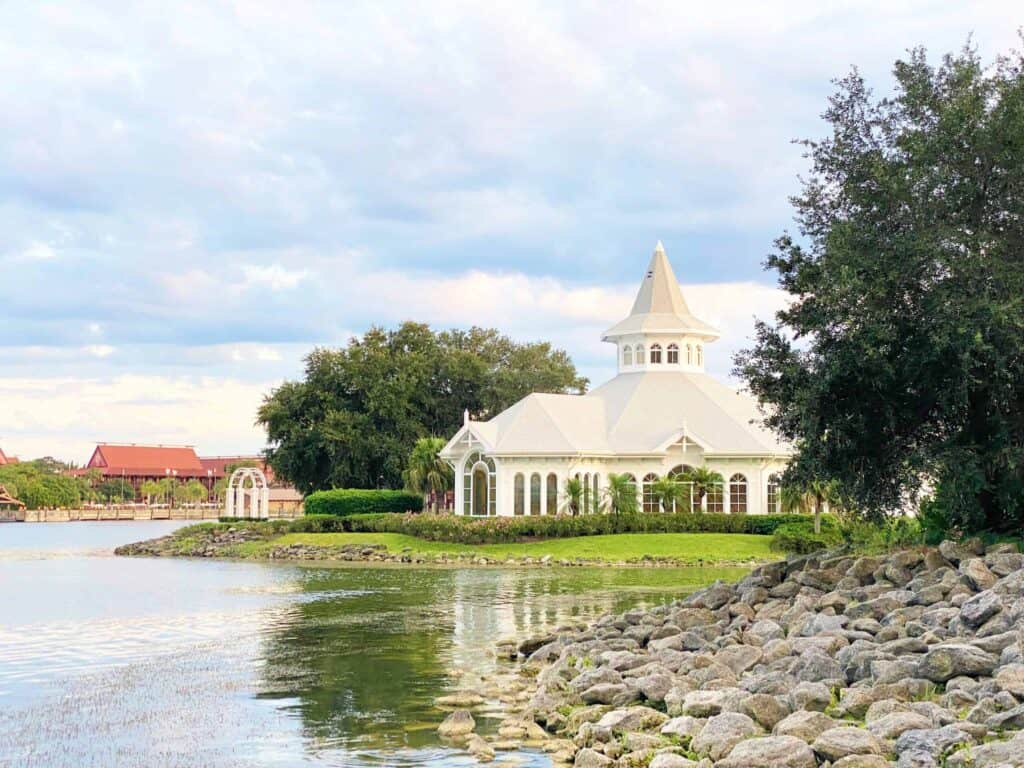 disney-wedding-pavilion-polynesian-village