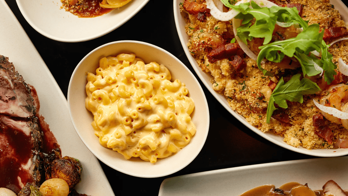 Hollywood & Vine Mac and Cheese