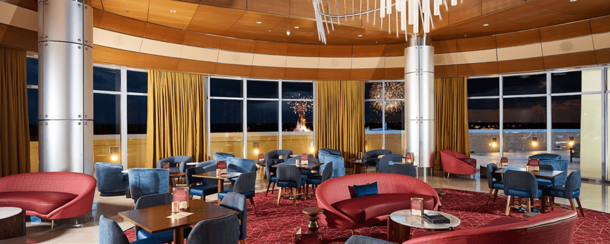 villains-lair-lounge-disney