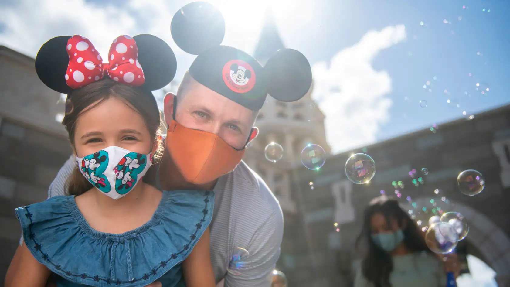 WDW COVID-face-mask-guests