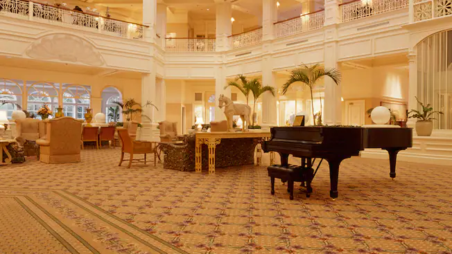 grand-floridian-pianist