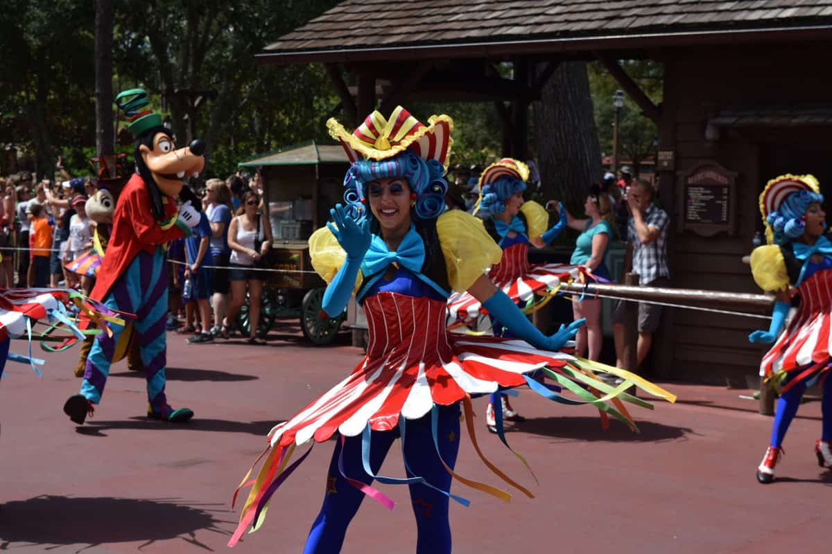 Disney's Festival of Fantasy Parade