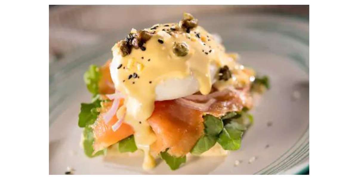 BRUNCHCOT Eggs Benedict