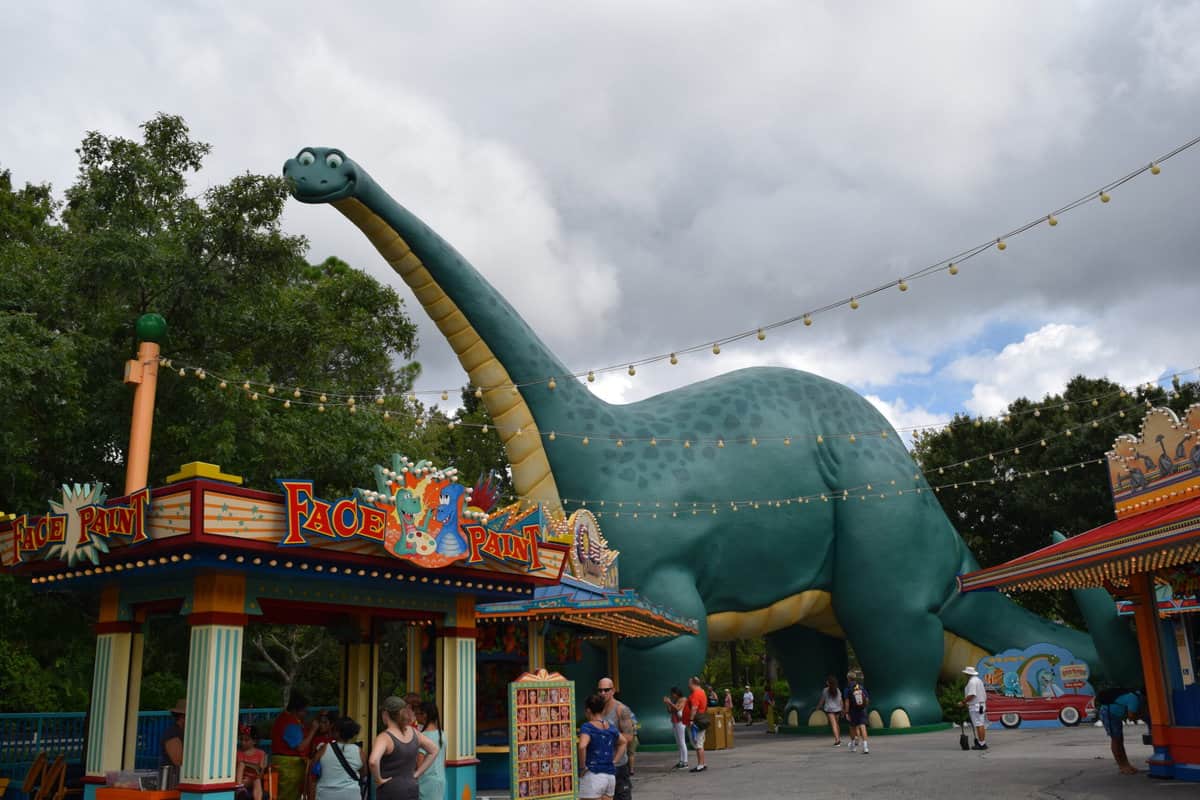 Chester & Hester's Dino-Rama