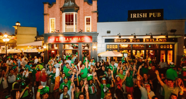 Raglan Road Festival Crowd