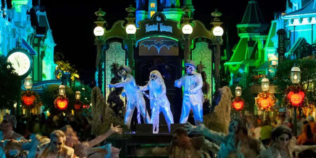 Boo to You Parade
