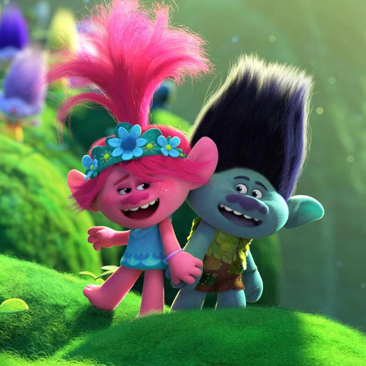 Poppy and Branch singing from Trolls